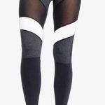 Vimmia High Waist Adagio Leggings Photo 0