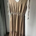 Tahari Dress Womens Small Beige Sleeveless Midi Sinch Waist V Neck Satin Casual Photo 0