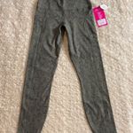 Yogalicious NEW Water Droplet Sage Green High Rise Ankle Cropped Legging Small S Photo 4