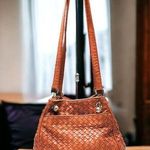 Bottega Veneta  Woven Drawstring Bucket Bag/Crossbody Bag brown leather Photo 0