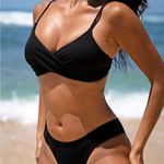 Berlook Black Ribbed Twist Knot Bikini TOP ONLY 41 Size L Photo 1
