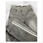 Halara Flex High Waisted Stripe Wide Leg
Jeans with Pockets Gray Photo 1