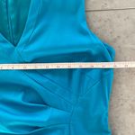 SPENCE aqua blue sleeveless V Photo 4