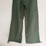 Aerie NWT  Women’s Avenue Baggy Cargo Pants Pull On Lightweight in Green Flame L Photo 9