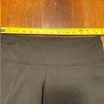 Lululemon Women’s  Black Crop Leggings Sz 8 Photo 2