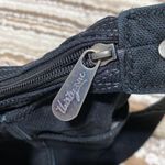 ThirtyOne Womens Black Adjustable Strap Crossbody Bag. 1 Zip & 2 Outside Pockets Photo 7