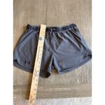 Under Armour Womens Gray Athletic Shorts Drawstring Waistband HeatGear Photo 1