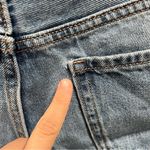 Old Navy Distressed Dad Denim Jean Shorts 5” Women’s Size 4 Photo 4