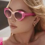 Quay Australia PINK OMBRE SUNGLASSES Photo 0