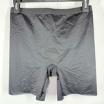 SPANXshape Invisible Mid-Thigh Short Size Large Photo 0