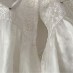 White vintage pearl floral laces silk rose decor with large bow on the back Photo 2