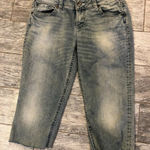 Silver Suki jeans Capri Jean 31 Frayed cuffs Distressed Cropped Womens Denim Photo 0
