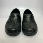 Crocs neria pro rose print clogs black gray women’s size 8 professional nursing Photo 1