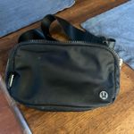 Lululemon  Belt Bag Everywhere Photo 0