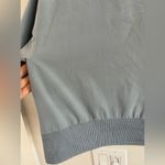 Athleta  woman athletic crop top bluish gray color Photo 3