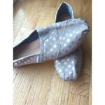 Toms  Women's Slip-on Shoes Grey Rose Gold Metallic Polka Dot Casual Comfort 10 Photo 8