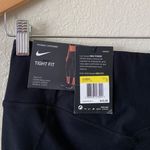 Nike Dri-Fit Tight Fit Training Capris Small New Photo 8