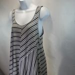 NuLabel striped scoop neck long tank top size small Black Photo 2