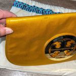 Tory Burch Designer Shinny Mustard Yellow Magnetic Closure Clutch Medium Duster Photo 5