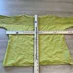 St. John  Women’s Lime Green Boatneck Knit Perforated Raglan Top Size M Photo 4