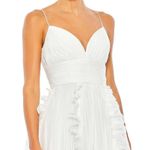 Mac Duggal Pleated Sleeveless Flowy Gown in White Size US 4 Photo 10