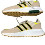 Adidas  - Retropy F2 Sneakers in Beige Green & Yellow Photo 2
