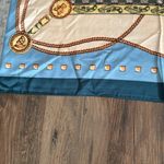 Elegant Blue and Cream Scarf Photo 3