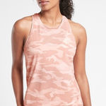 Athleta  ultimate train tank in pink‎ camo Photo 0