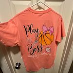 Simply Southern  Short Sleeve. Size Medium. Photo 4