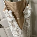 Selfie Leslie Dress Photo 3