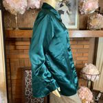Jaclyn Smith DARK FOREST GREEN JEWEL TONE SATIN BUTTON DOWN BLOUSE (14) Photo 3
