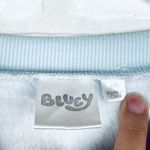 Bluey‎ Christmas Santa Hat Fuzzy Pullover Sweatshirt Photo 4