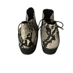 Arizona Jeans NWT Arizona Jean Co Faux Snake Skin Galen Block Heel Side Zipper Ankle Booties Photo 5