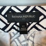 Banana Republic 4 1/2" Cotton Geometric Print Shorts Black White Preppy Size 12 Photo 5