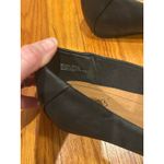 Baretraps  Milady Black Buckle Flat Heel Size 8.5M Photo 5