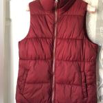Old Navy women puffer vest fleece lining full zip up with pockets size small Photo 3