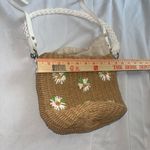 Rachel Ashwell Woven Floral Embroidered Bag Tan White floral purse EUC  Photo 6