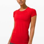 Lululemon Swiftly Tech Short Sleeve Crew Red Photo 0