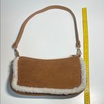 Steve Madden Tan Shoulder Bag with Cream Trim Photo 2