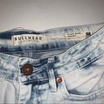Bullhead Denim High Rise lightwash distress Shorts Size undefined Photo 3