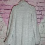 Barefoot Dreams  COZYCHIC ADULT ROBE OCEAN WHITE SIZE 2 NO WAIST TIE Photo 3