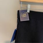 Lark + Grey Black A Photo 5