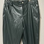 Calvin Klein New with tags
Women's Faux-Leather Straight Leg Pants
Elegant Photo 4
