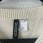 Divided H&M  cream sweater Photo 1
