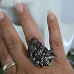 Statement Gunmetal Silver Seashell Stretch Ring with Pearl and Rhinestones Photo 5