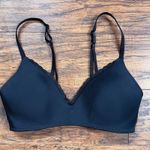 Aerie  • Real Happy Wireless Lightly Lined Bra black 32D t shirt everyday Photo 1