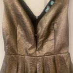 XS Metallic Gold Shimmer Sleeveless V Neck Plunging Neck Cocktail Dress Photo 1