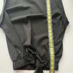 Black Sleeveless Tie Photo 7