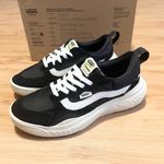 Vans  Ultrarange Neo VR3 'Black White' Women 7.5 US Photo 5