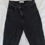 Abercrombie & Fitch Ultra High Rise 90s Slim Straight Jean Photo 3
